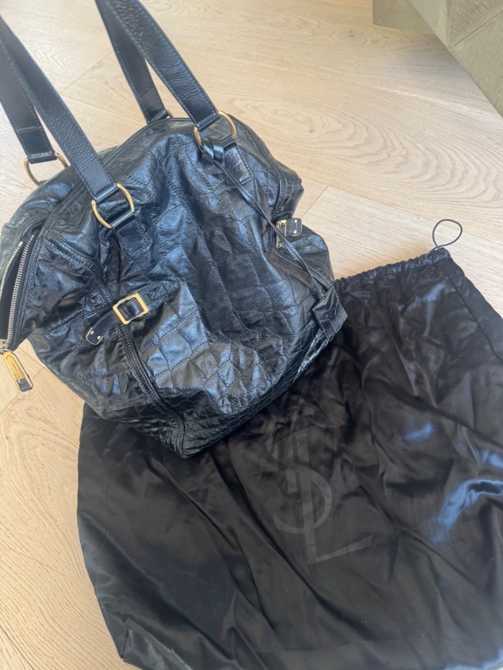 YSL Yves Saint Laurent Downtown Black Quilted Croc Embossed Patent Leather Tote - Picture 4 of 6
